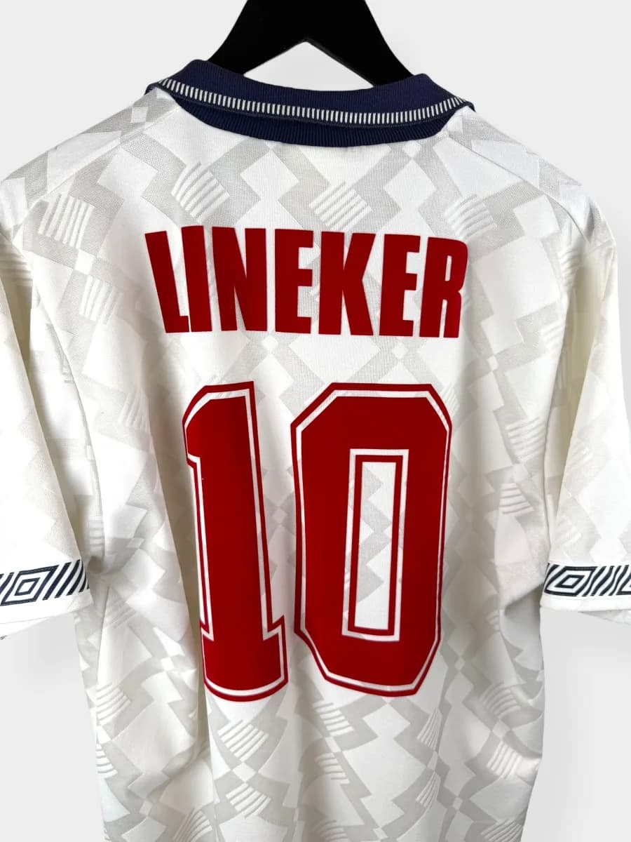 1990/92 England Home Lineker #10 shirt - view 3 of 4