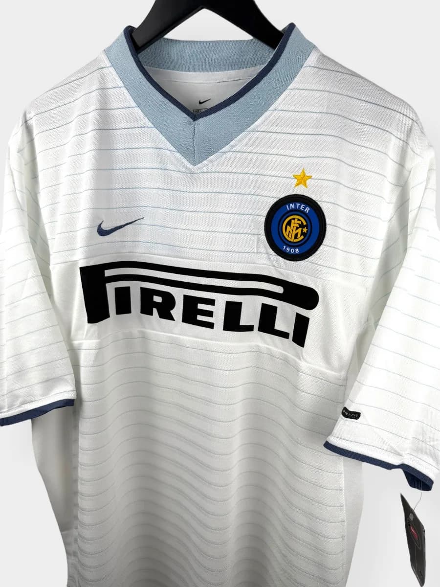 2000/01 Inter Milan Away shirt - view 4 of 4