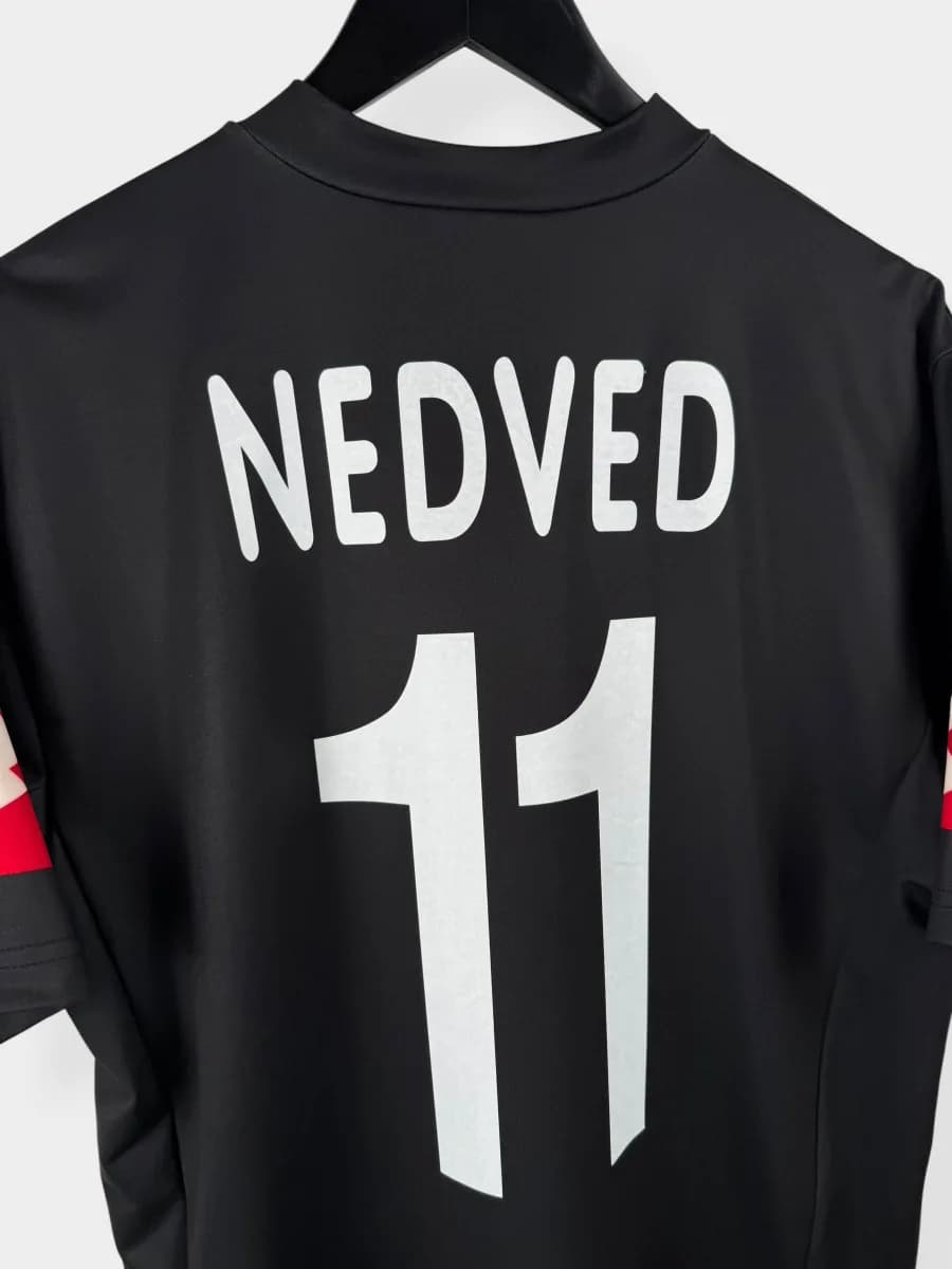 2001 Juventus Away Nedved #11 shirt - view 3 of 4