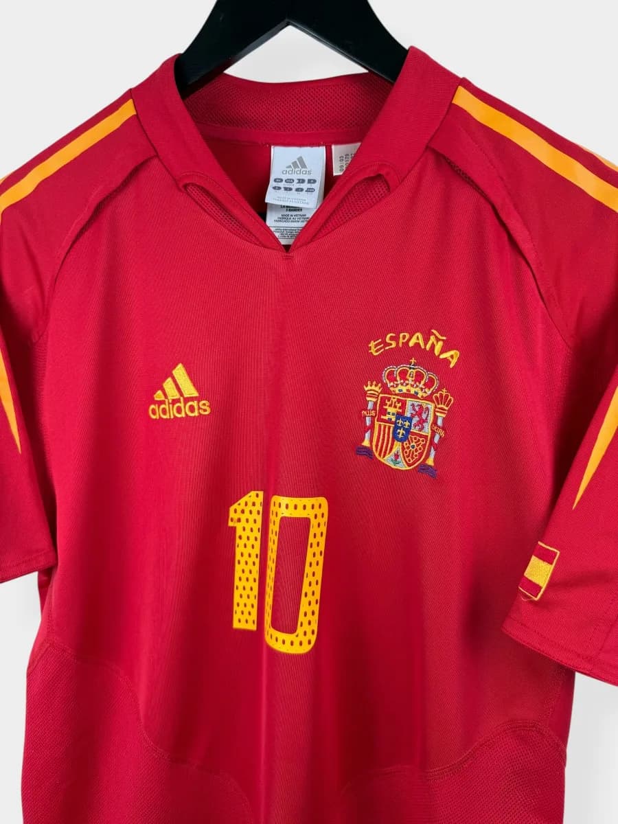 2004 Spain Home Morientes #10 shirt - view 4 of 4