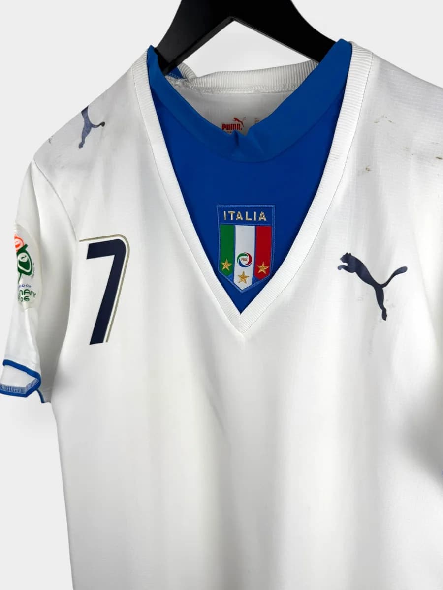 2006 Italy Away Del Piero #7 shirt - view 4 of 4