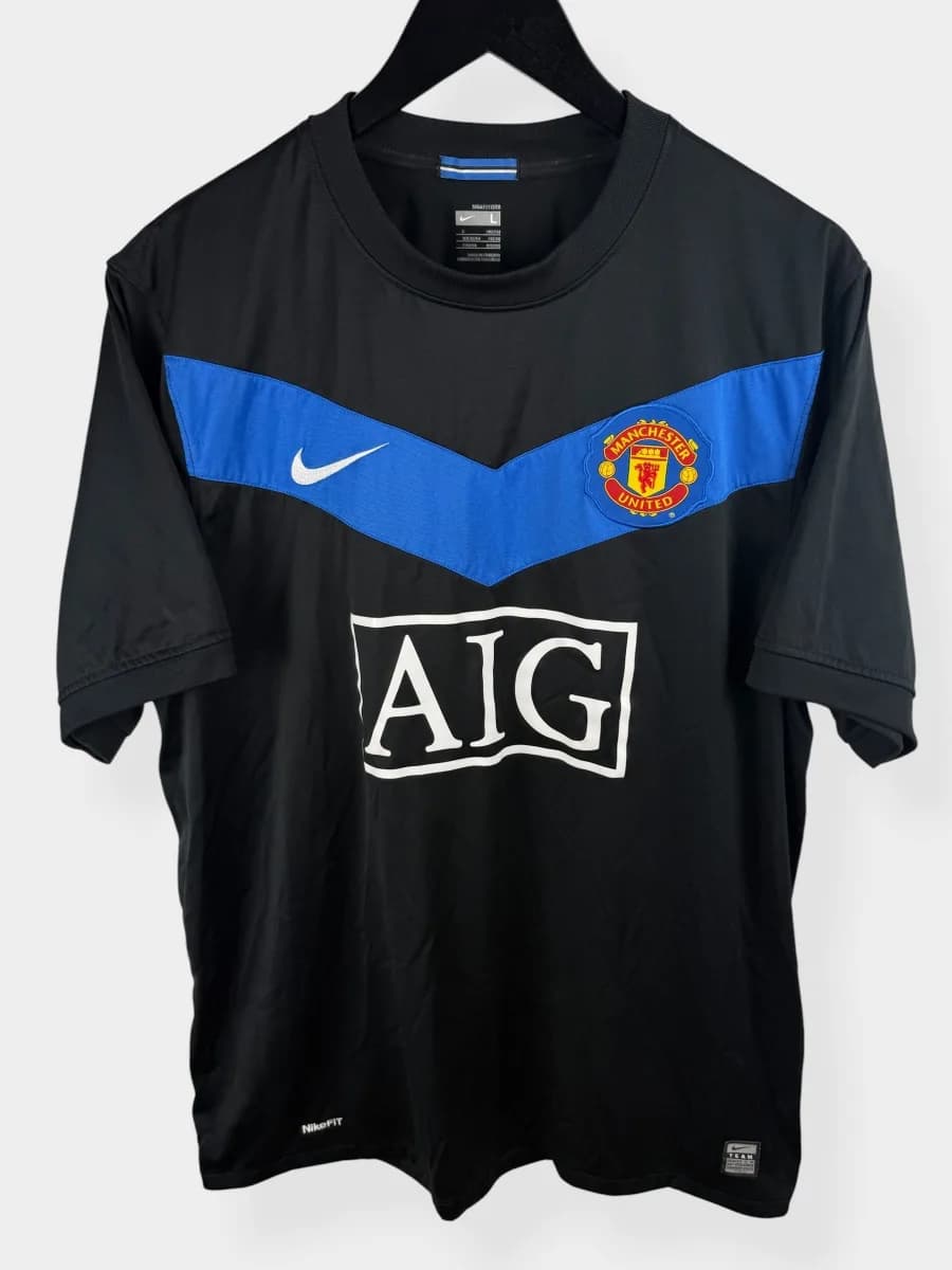 2009/10 Manchester United Away shirt - view 1 of 4