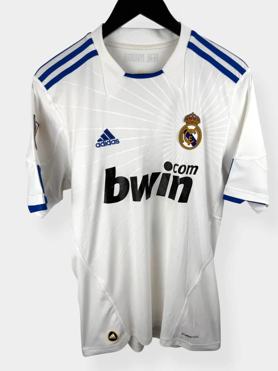2010/11 Real Madrid Home Di Maria #22 shirt - view 2 of 4