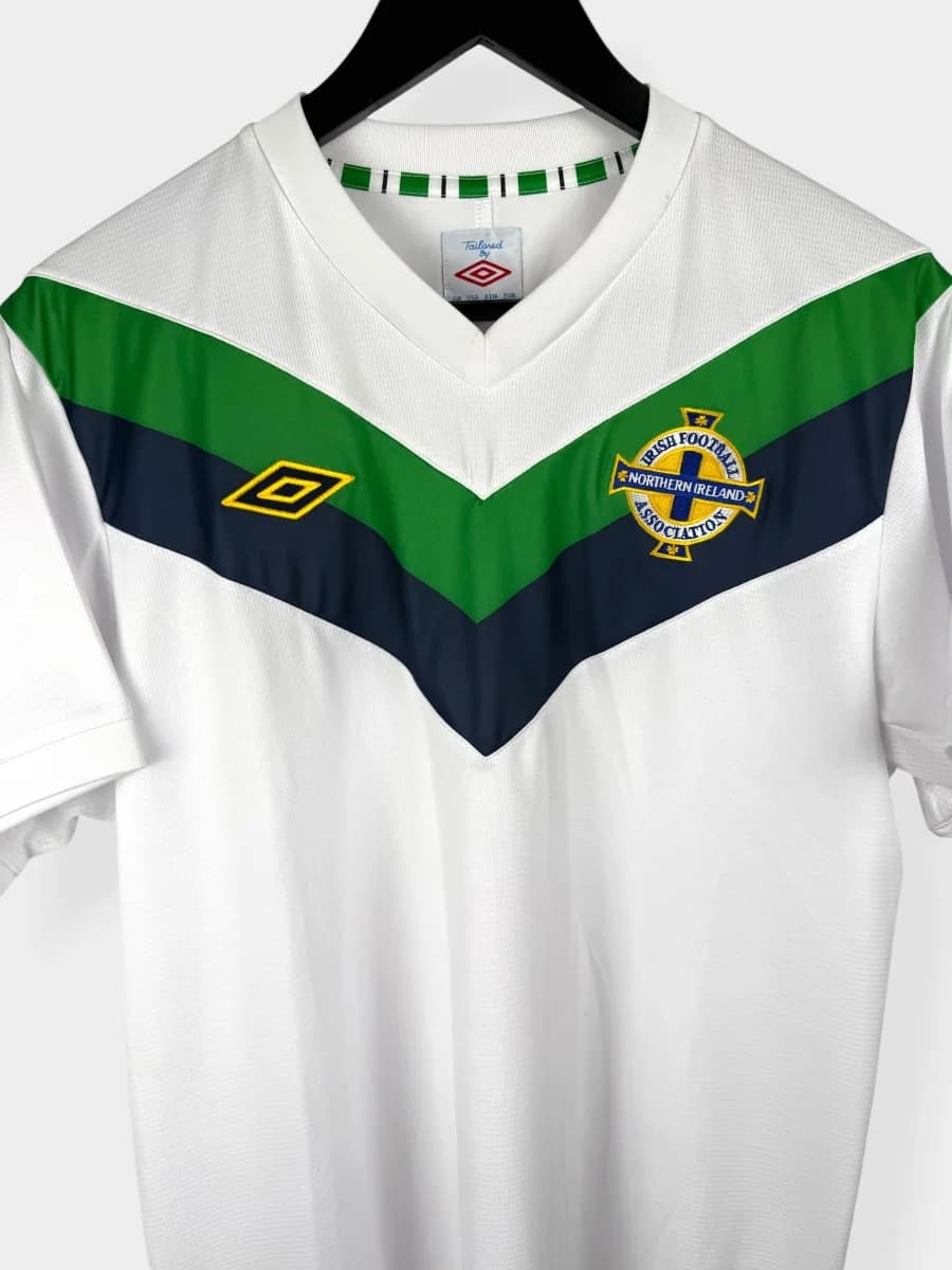 2011/12 Northern Ireland Away shirt - view 3 of 4