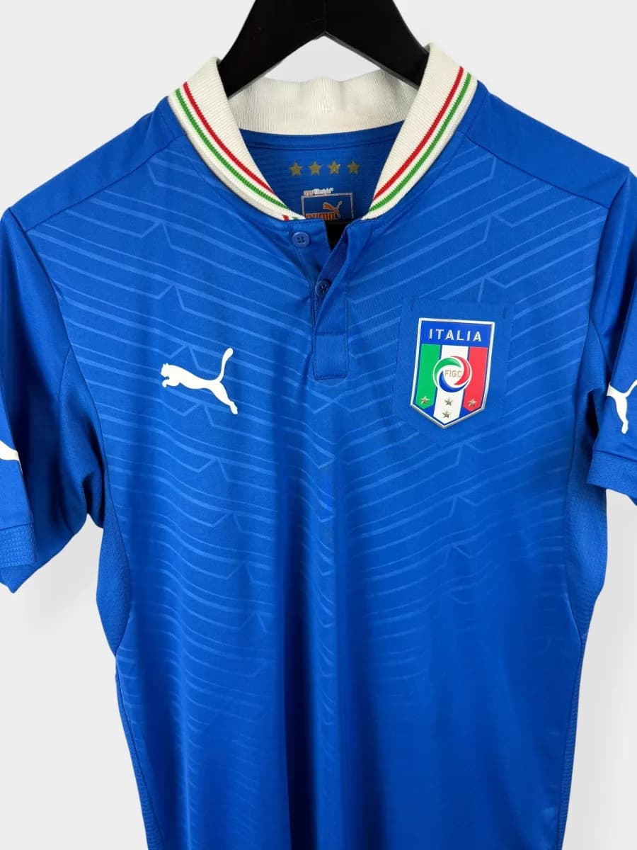 2012 Italy Home shirt - view 4 of 5