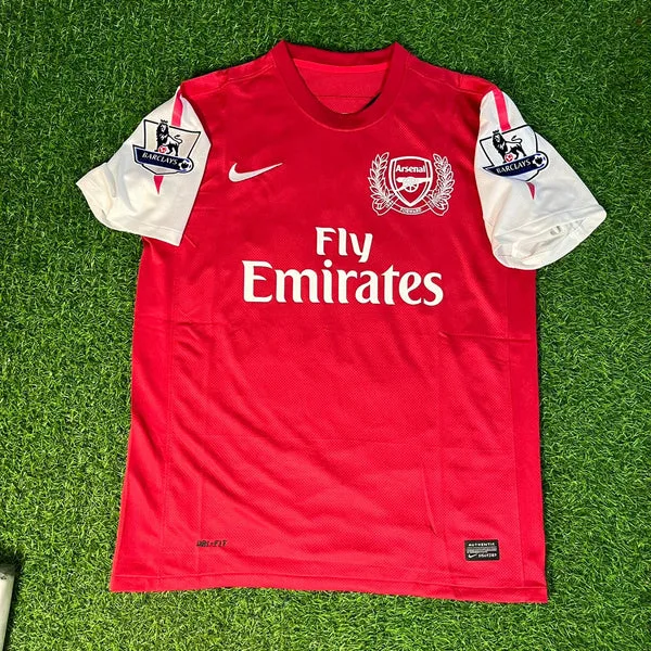 2010/11 Arsenal shirt