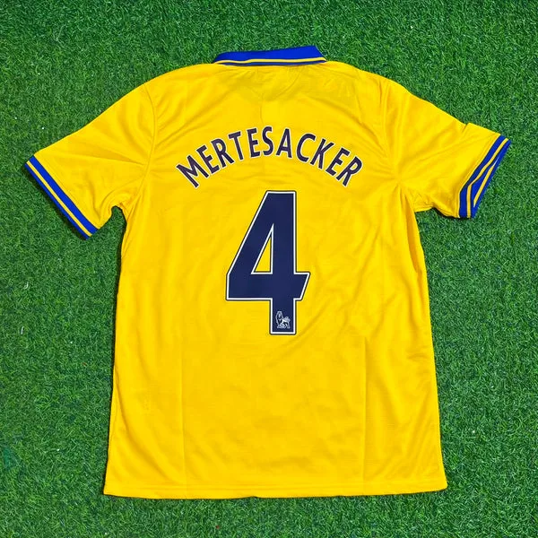 2013/14 Arsenal shirt