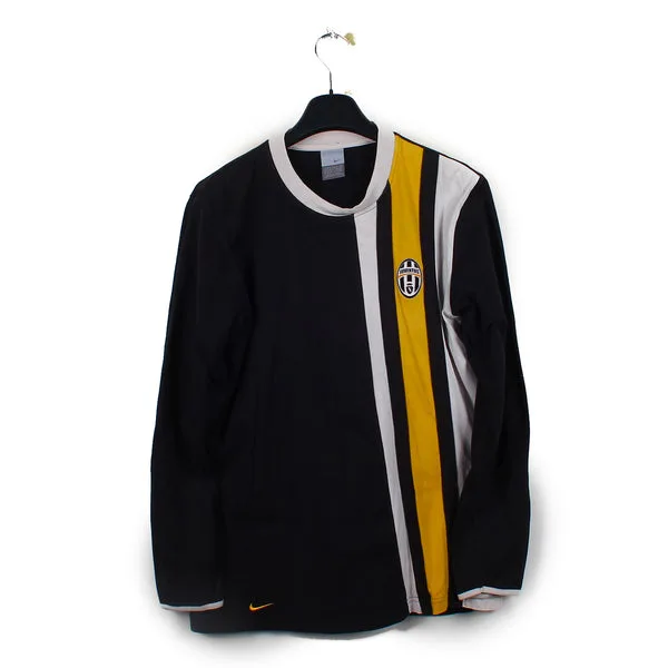 2005/06 Juventus shirt