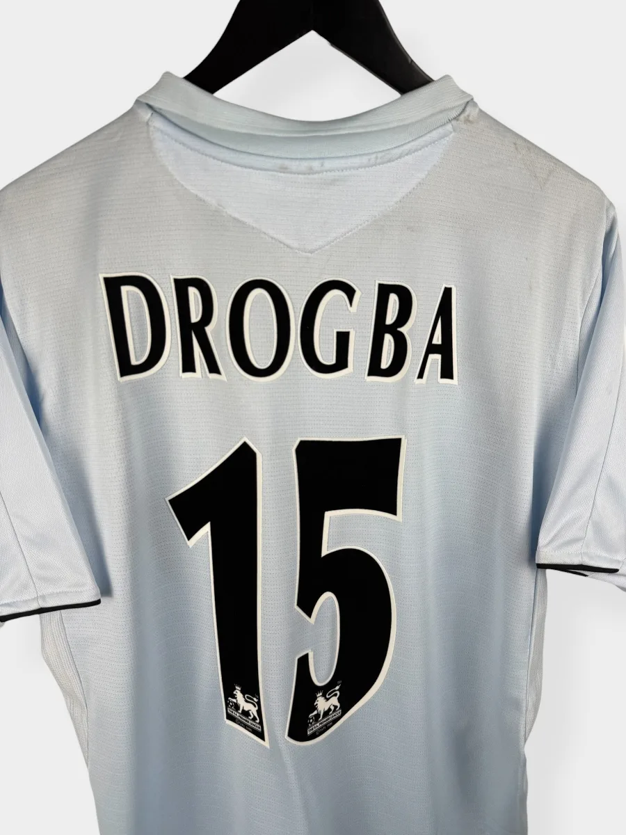 2005-06 CHELSEA away shirt, view 3