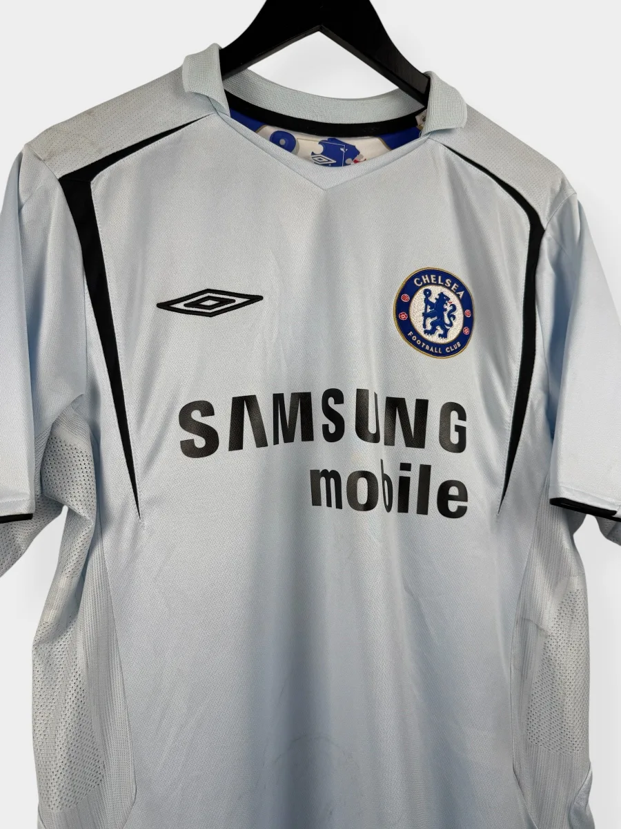 2005-06 CHELSEA away shirt, view 4