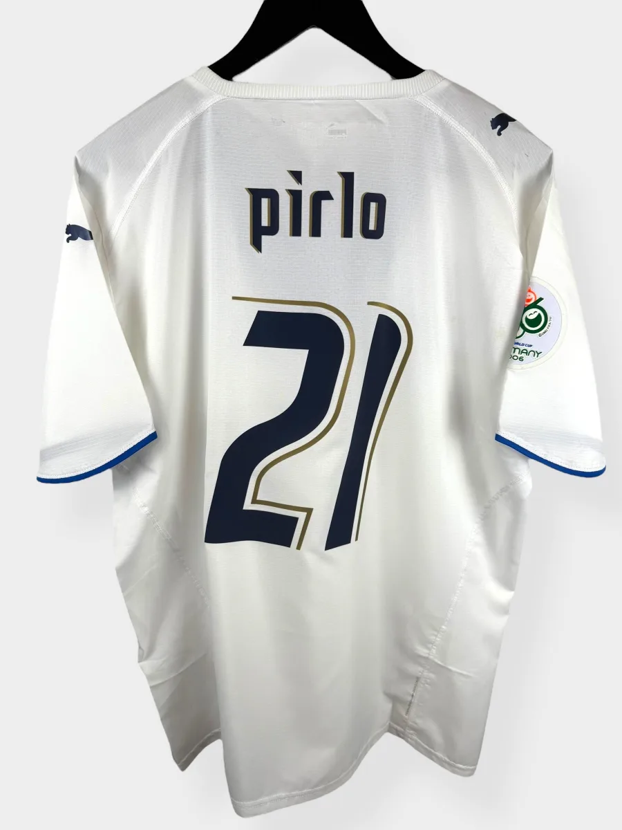2006-07 ITALY AWAY SHIRT PIRLO #21 L