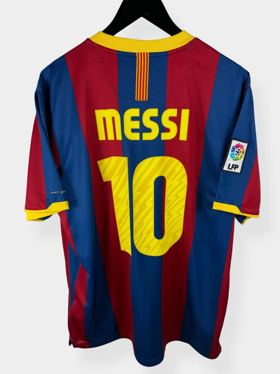 2010-11 BARCELONA HOME SHIRT MESSI #10 XL