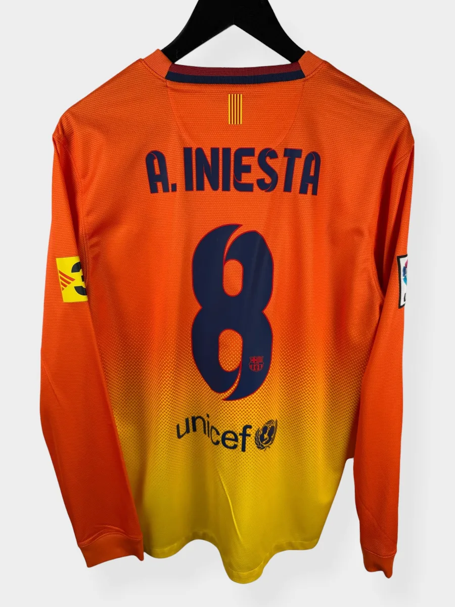 2012-13 BARCELONA AWAY SHIRT LS INIESTA #8 M