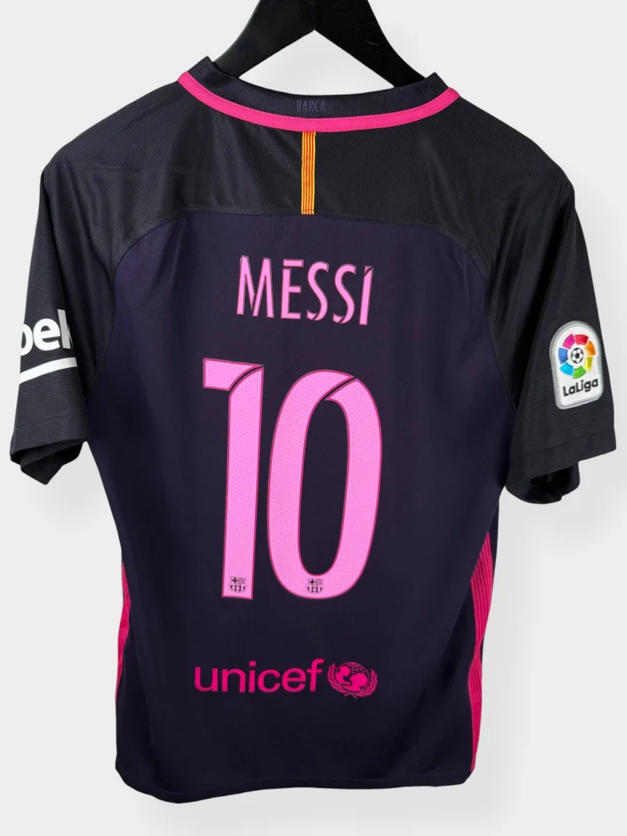 2016-17 BARCELONA AWAY SHIRT MESSI #10 S