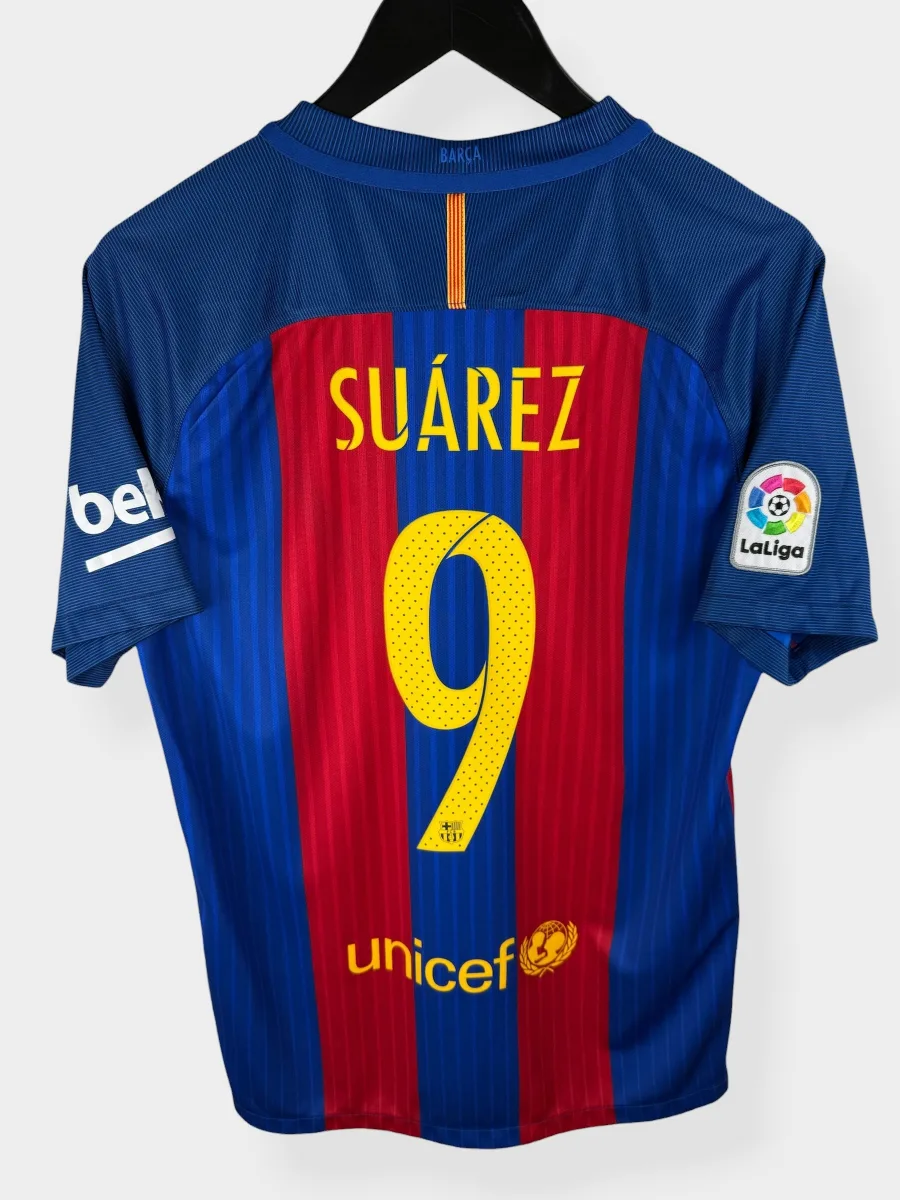 2016-17 BARCELONA HOME SHIRT SUAREZ #9 M