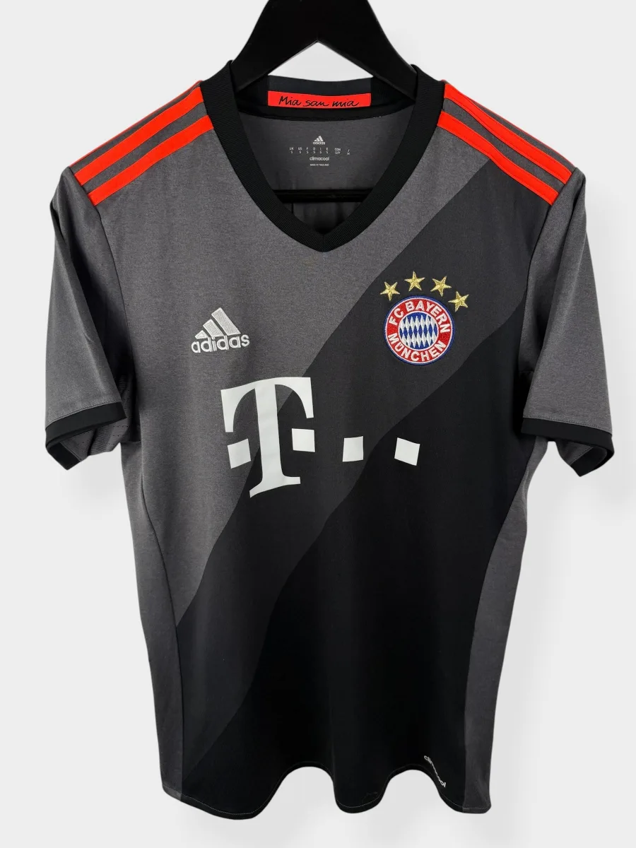 2016-17 BAYERN MUNICH AWAY SHIRT S