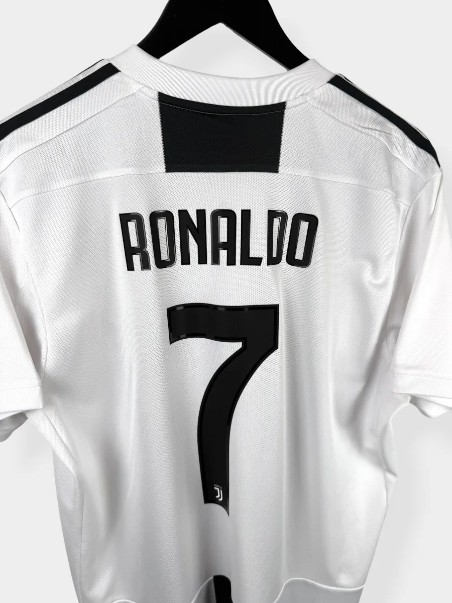 2018-19 JUVENTUS home shirt, view 3