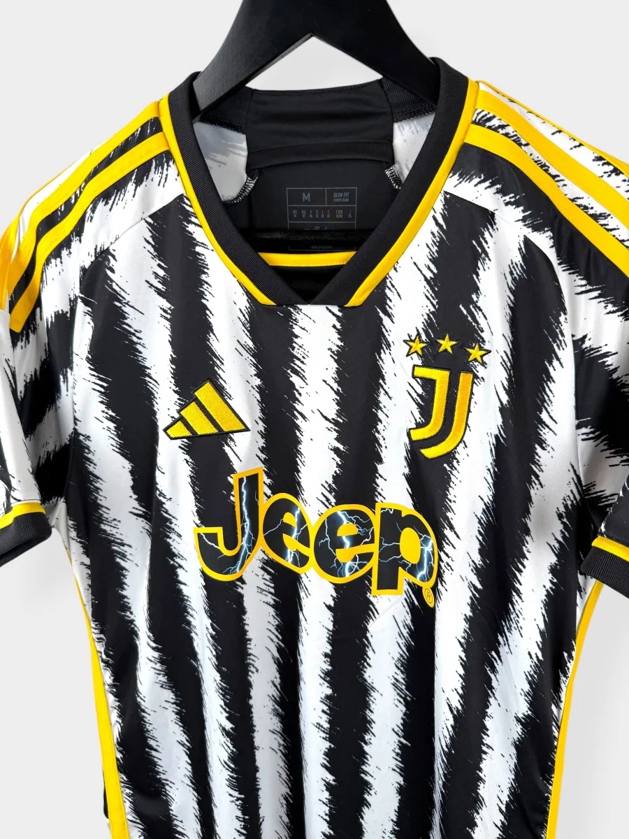 2023-24 JUVENTUS home shirt, view 4